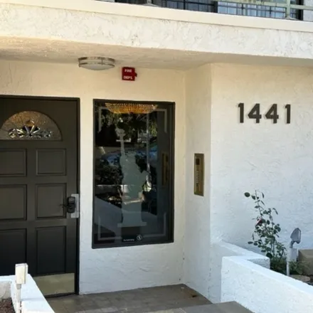 Image 4 - Saint Sebastian's Rectory, Federal Avenue, Los Angeles, CA 90064, USA - Condo for sale