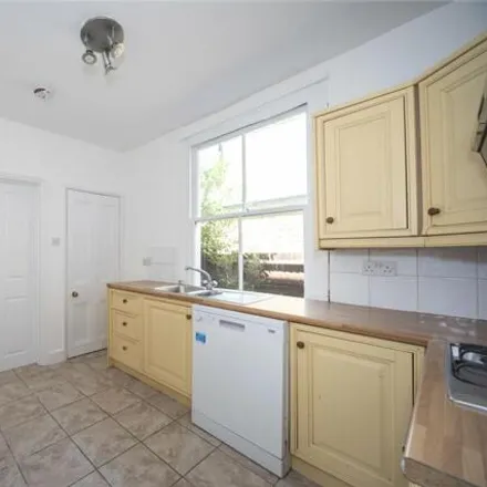 Image 5 - 27 Gloucester Road, London, TW9 3BS, United Kingdom - House for sale