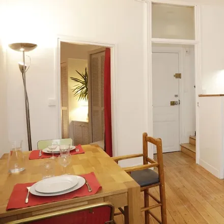 Rent this 1 bed apartment on 60300 Senlis