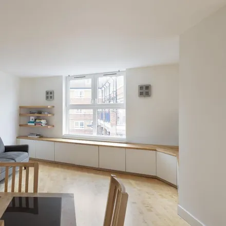 Rent this 2 bed apartment on Bermondsey & Landowne Medical Mission in Decima Street, Bermondsey Village