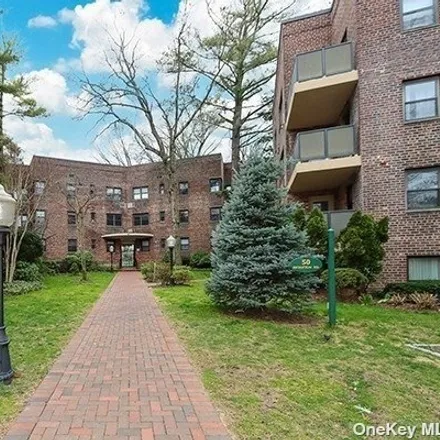 Buy this studio apartment on 52 Brompton Road in Village of Great Neck Plaza, NY 11021