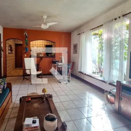 Buy this 3 bed house on Travessa A in Camboinhas, Niterói - RJ