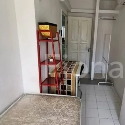 Rent this 1 bed room on Lucky Plaza in 304 Orchard Road, Singapore 238863