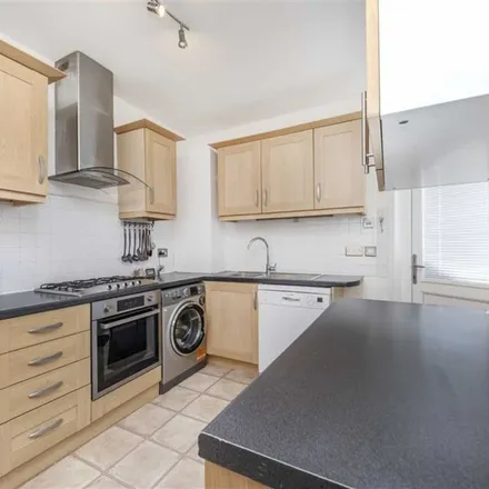 Rent this 2 bed apartment on Larch Road in London, NW2 6SE