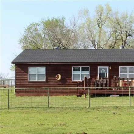 Buy this 3 bed house on 334699 CR E0960 in Lincoln County, OK 74881