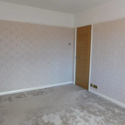 Rent this 3 bed duplex on Vogan Avenue in Sefton, L23 0SG