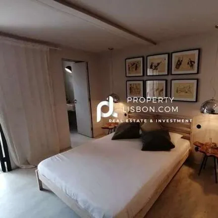 Buy this 1 bed apartment on Mercado de Santa Clara in Campo de Santa Clara, 1100-472 Lisbon