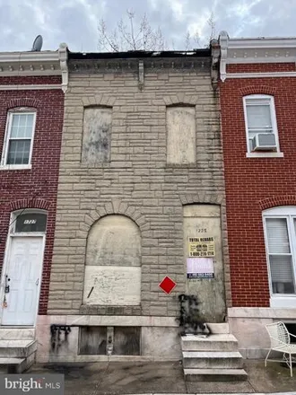 Image 2 - 1725 East Lafayette Avenue, Baltimore, MD 21213, USA - House for sale