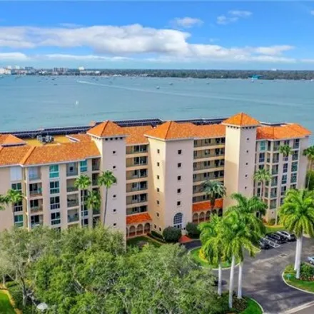 Buy this 3 bed condo on 5149 Dolphin Cay Lane in Broadwater, Saint Petersburg