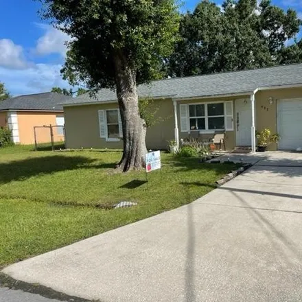 Buy this 2 bed house on 984 Cambridge Court in Poinciana, FL 34758