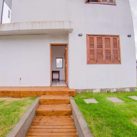 Buy this 6 bed house on Escola Maria Conceição Nunes in Servidão Luiz Duarte Soares, São João do Rio Vermelho