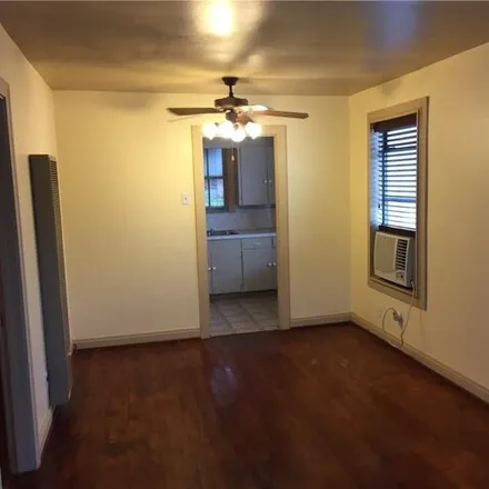 Rent this 1 bed house on 611 West 37th Street in Austin, TX 78705