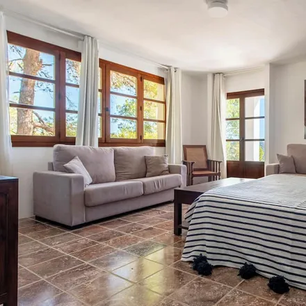 Rent this 6 bed house on 07839 Sant Josep de sa Talaia