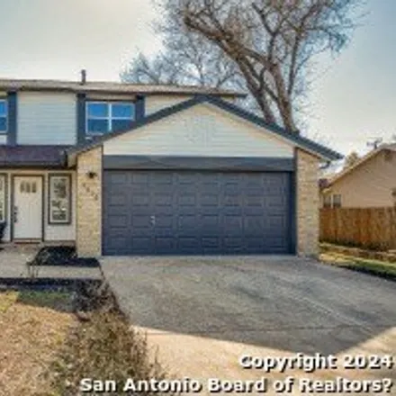 Image 2 - 9816 Broad Forest Street, San Antonio, TX 78250, USA - House for sale