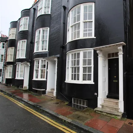 Rent this 8 bed townhouse on 8 Charles Street in Brighton, BN2 1TG