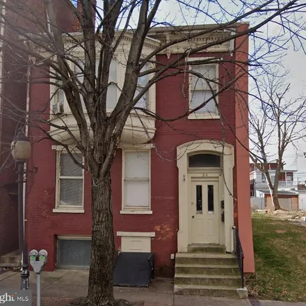 Buy this studio house on 314 South George Street in York, PA 17401