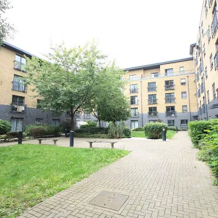 Image 4 - Bailey House, Capulet Square, Bromley-by-Bow, London, E3 3NF, United Kingdom - Apartment for rent