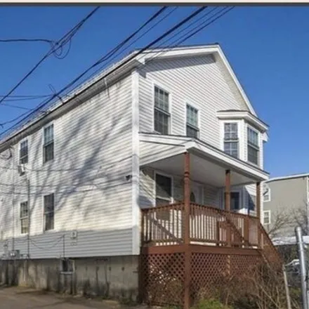 Rent this 3 bed apartment on 185B Park Street in Lawrence, MA 01841
