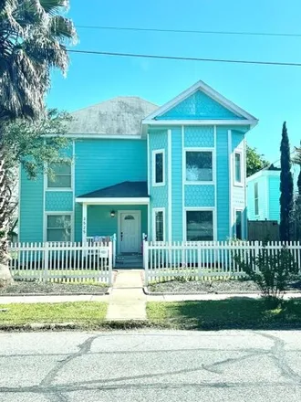 Buy this 6 bed house on 1774 36th Street in Galveston, TX 77550
