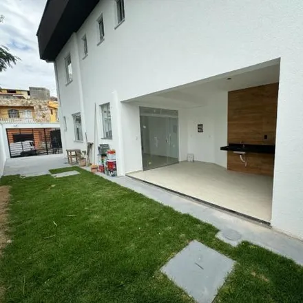 Buy this 3 bed house on Parque Escola Cariúna in Rua Luiz de Mello Mattos, Planalto