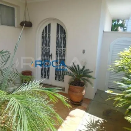 Rent this 4 bed house on Rua Dom Pedro II 2076 in Jardim Macarengo, São Carlos - SP