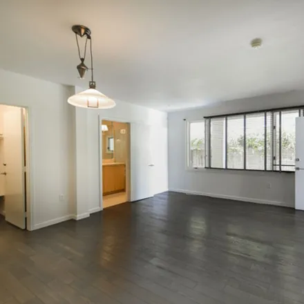 Image 6 - 1 Spinnaker Street, Los Angeles, CA 90292, USA - House for sale
