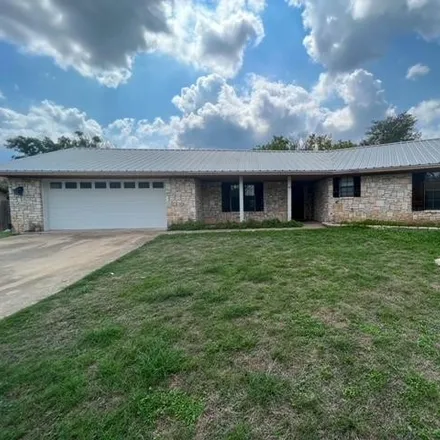 Buy this 3 bed house on 600 Tanglewood Lane in Mount Wesley, Kerrville