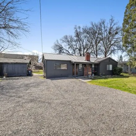 Buy this 3 bed house on Dutch Bros. Coffee in Roberts Road, Medford