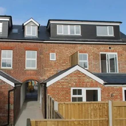 Rent this 2 bed townhouse on Shaftesbury Arts Centre in 13 Bell Street, Shaftesbury