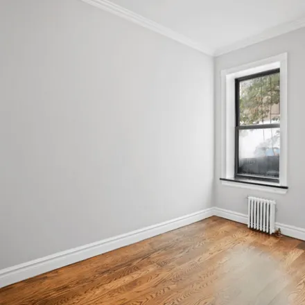 Rent this 3 bed apartment on 337 East 17th Street in New York, NY 10003