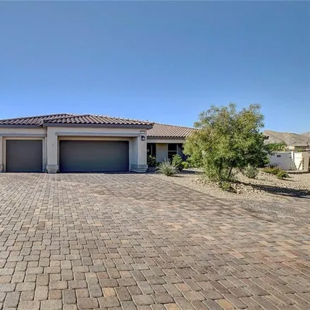 Buy this 5 bed house on West Hickam Avenue in Las Vegas, NV 89129
