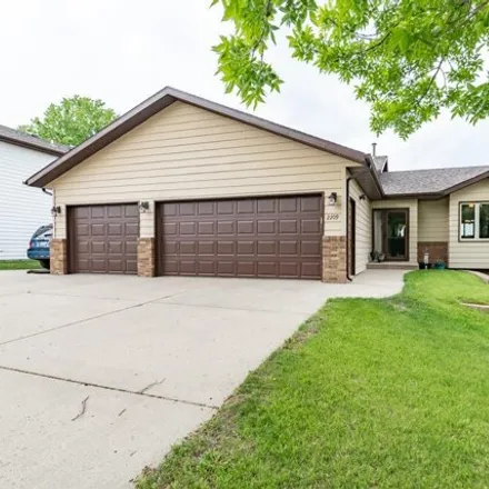 Buy this 4 bed house on 2265 9th Avenue Southeast in Mandan, ND 58554