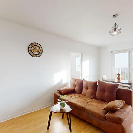 Rent this 4 bed apartment on Igoletto in Rue Richard Wagner, 76000 Rouen