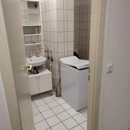Rent this 2 bed apartment on Hövelstraße 69 in 45326 Essen, Germany