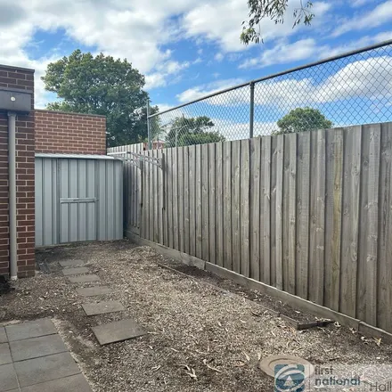 Image 2 - St Anthony's Primary School, 65 Buckley Street, Noble Park VIC 3174, Australia - Townhouse for rent