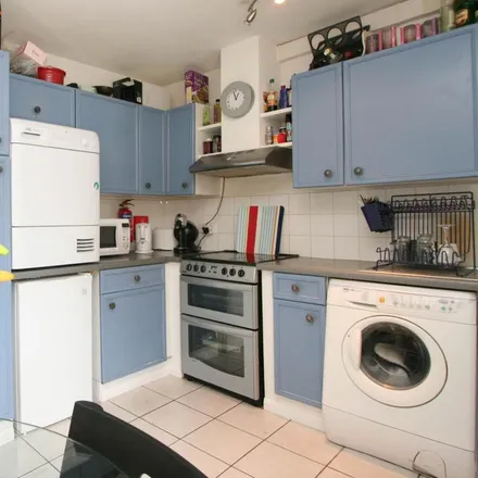 Rent this 1 bed room on Tralee Court in South Bermondsey, London