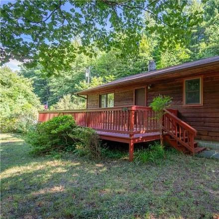 Buy this 2 bed house on 700 Stewart Road in Mitchell County, NC 28705