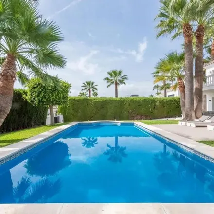 Rent this 5 bed apartment on Calle Paris in 29660 Marbella, Spain