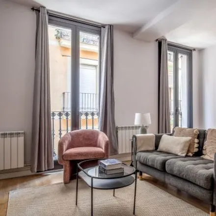Rent this 3 bed apartment on Carrer de Martínez de la Rosa in 25, 08001 Barcelona