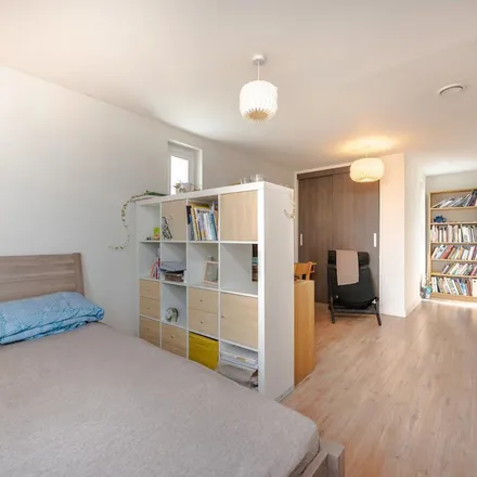 Rent this 3 bed apartment on Brooklyn Building in Blackheath Road, London