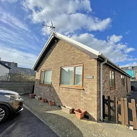 Buy this 2 bed house on Borth Station in Princess Street, Borth