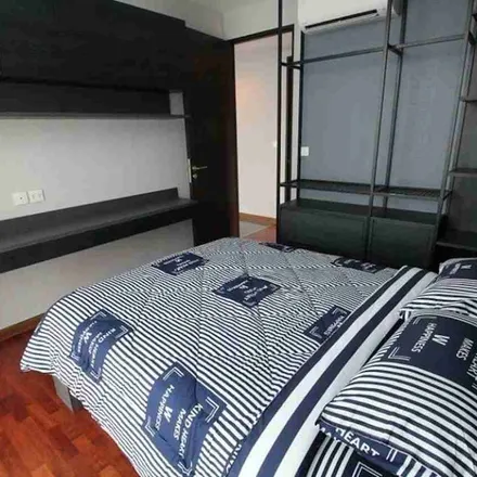 Rent this 2 bed apartment on Music Solution in Phetchaburi Road, Ratchathewi District