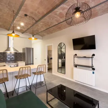 Rent this 2 bed apartment on Carrer d'Hostafrancs de Sió in 3, 08001 Barcelona