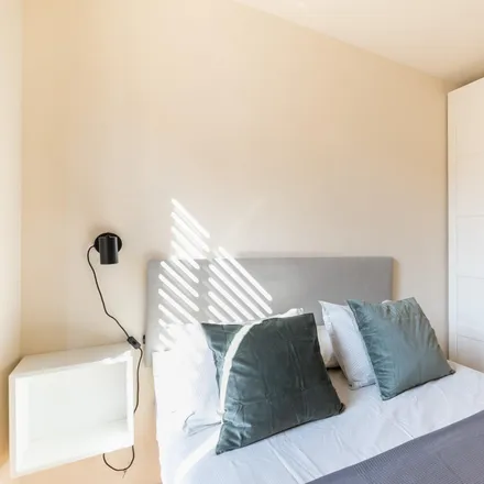 Rent this 2 bed apartment on Carrer de Saragossa in 95, 08006 Barcelona