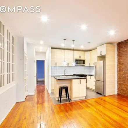 Image 2 - 362 39th Street, New York, NY 11232, USA - Condo for sale