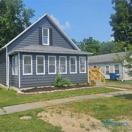 Image 2 - 726 S Lynn St, Bryan, Ohio, 43506 - House for sale
