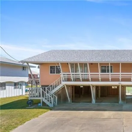 Buy this 4 bed house on 259 Bayshore Drive in Ingleside on the Bay, San Patricio County