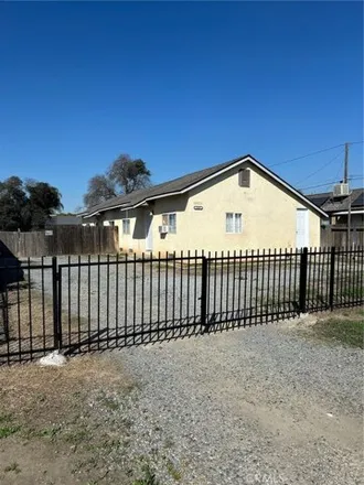 Buy this 4 bed house on 1555 North Turner Street in Visalia, CA 93291