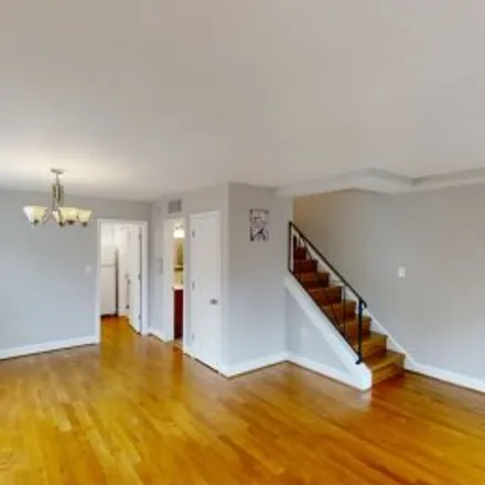 Buy this 2 bed apartment on #253,2406 North Dearing Street in Bradlee, Alexandria