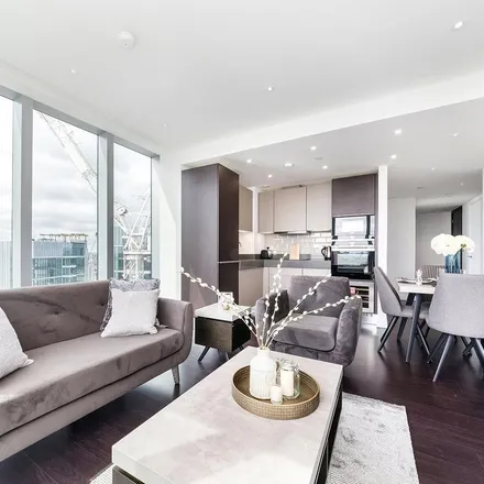 Rent this 1 bed apartment on Cashmere House in 36 Leman Street, London